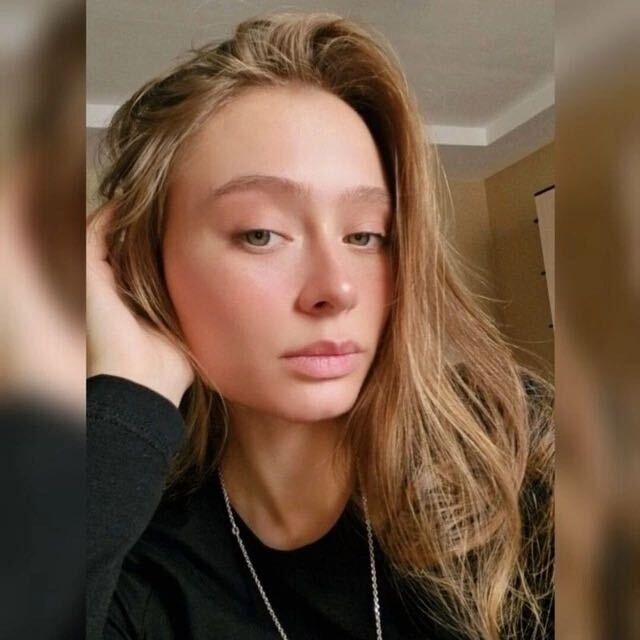  49765180  , 19 ,    