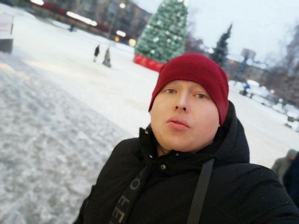  ,   Viktor, 31 ,   ,   , c 