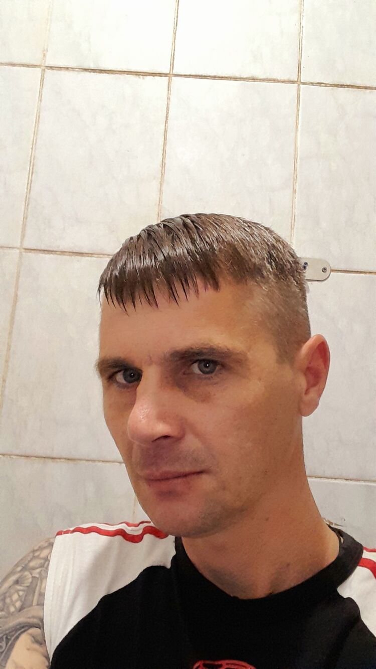  43733960  , 40 ,     