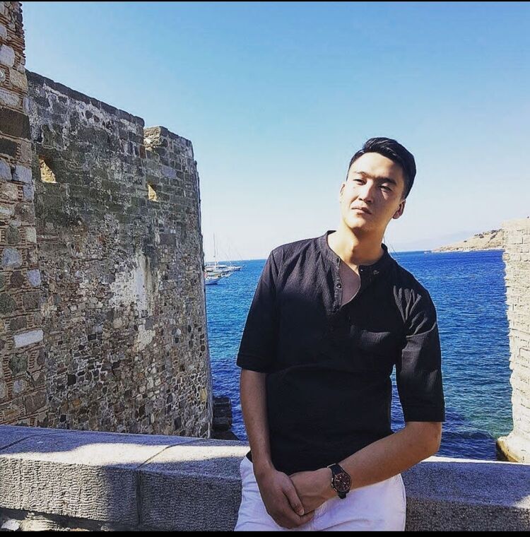  ,   Almaty Boy, 28 ,   ,   , c 