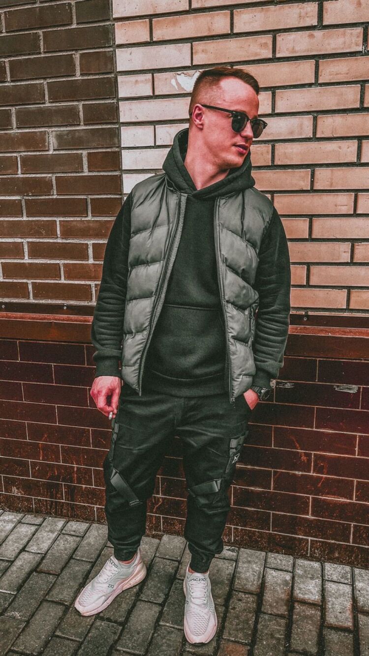  42296810  , 30 ,    