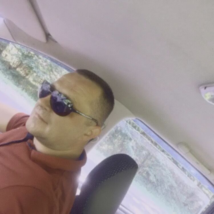  47951940  , 40 ,    