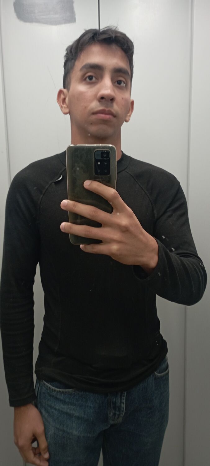  47186270  Antonio, 24 ,    -