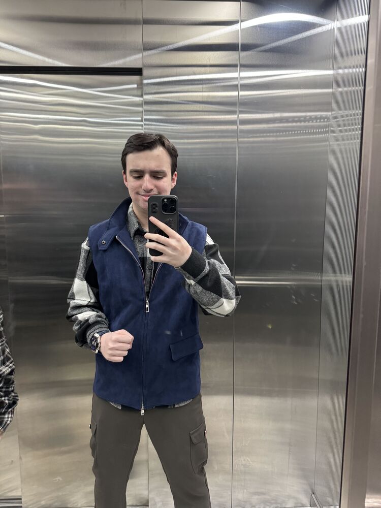  52870210  , 18 ,    