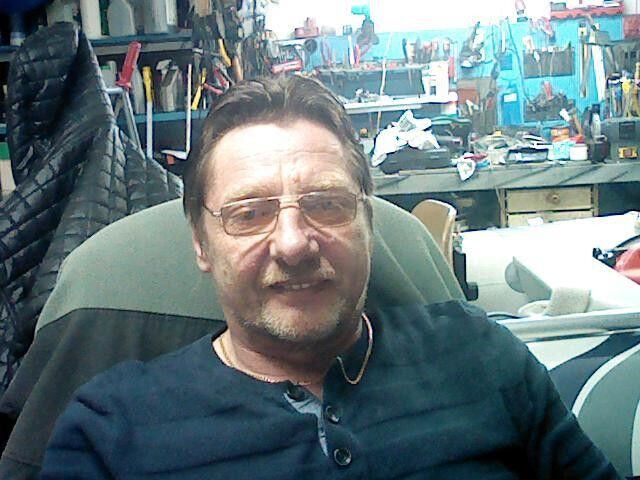  9158060  GRINY, 60 ,    