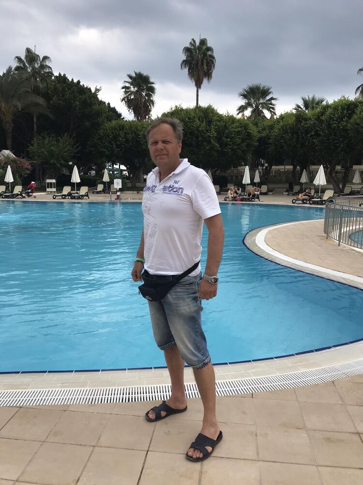  ,   Igor, 47 ,   ,   