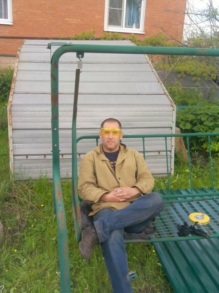 48302470  , 37 ,    