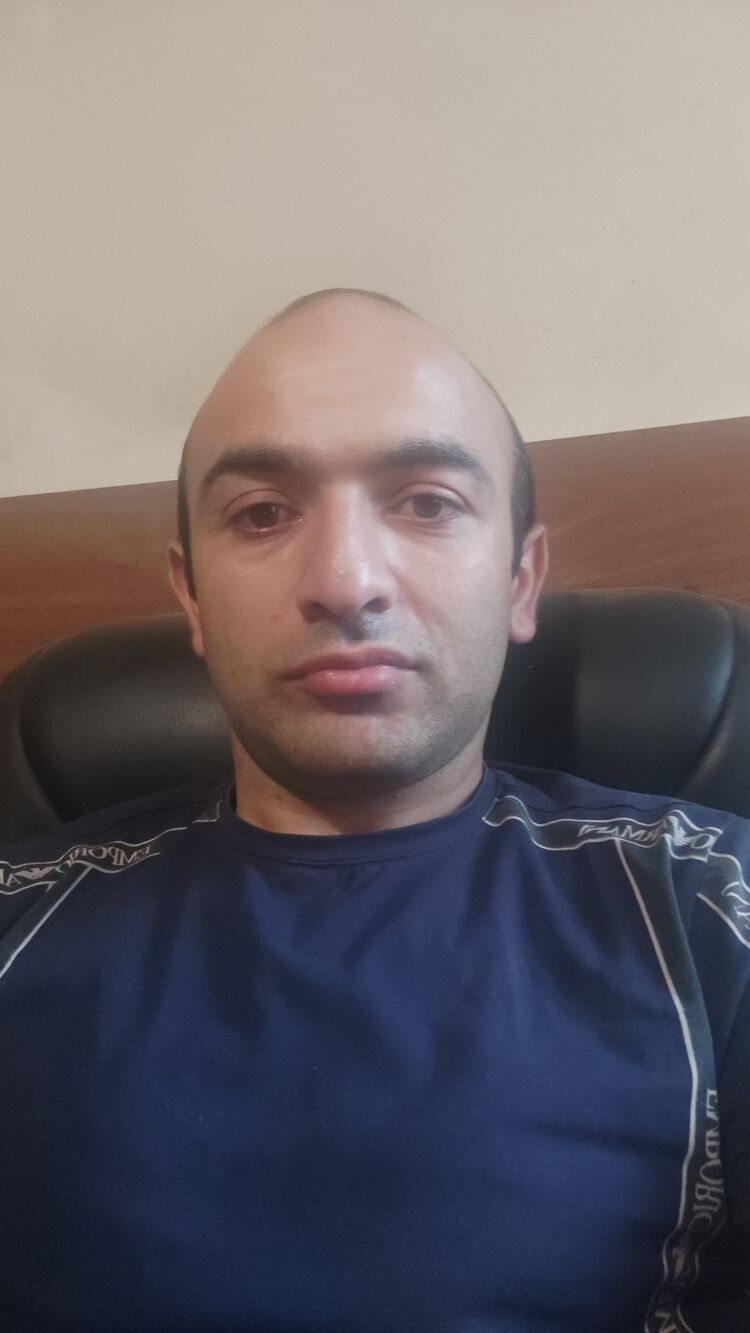  ,   Karlen, 33 ,   ,   , c 
