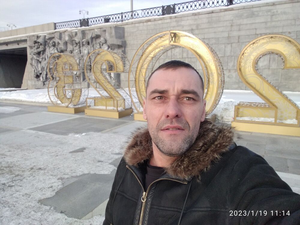  35126820  Alex, 43 ,    