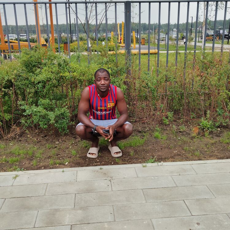  44631510  Musa, 37 ,    