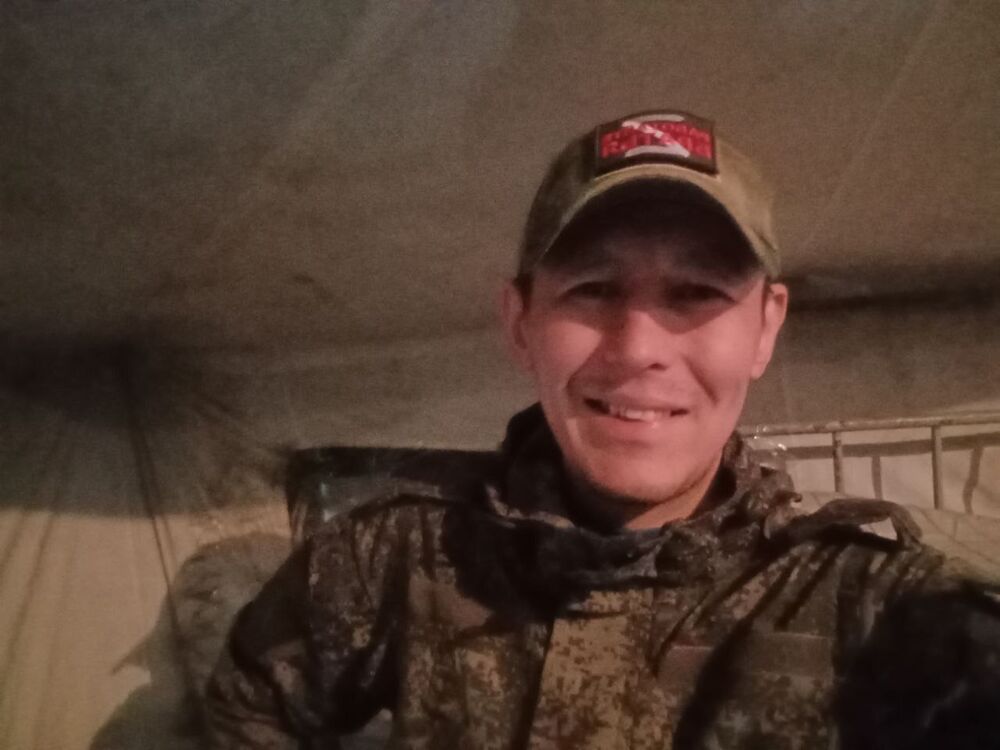  54329470  Karim, 30 ,    