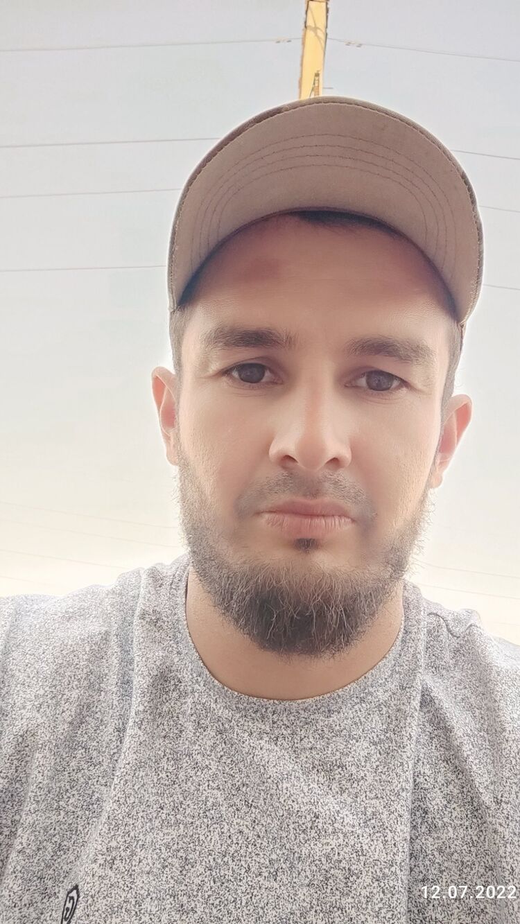  -,   Amir, 33 ,   ,   