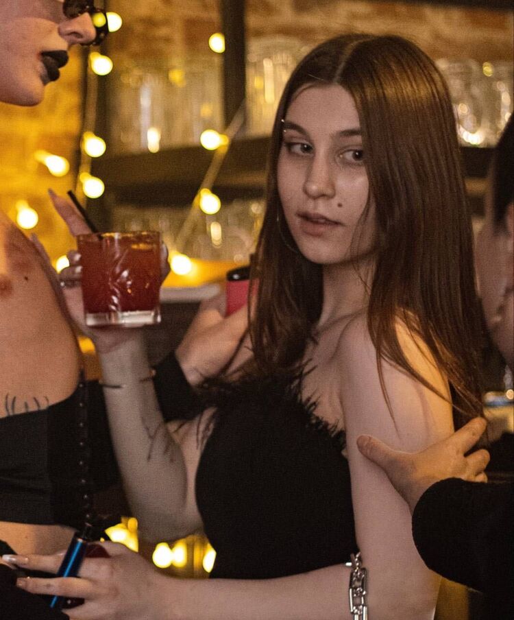  ,   , 24 ,   ,   