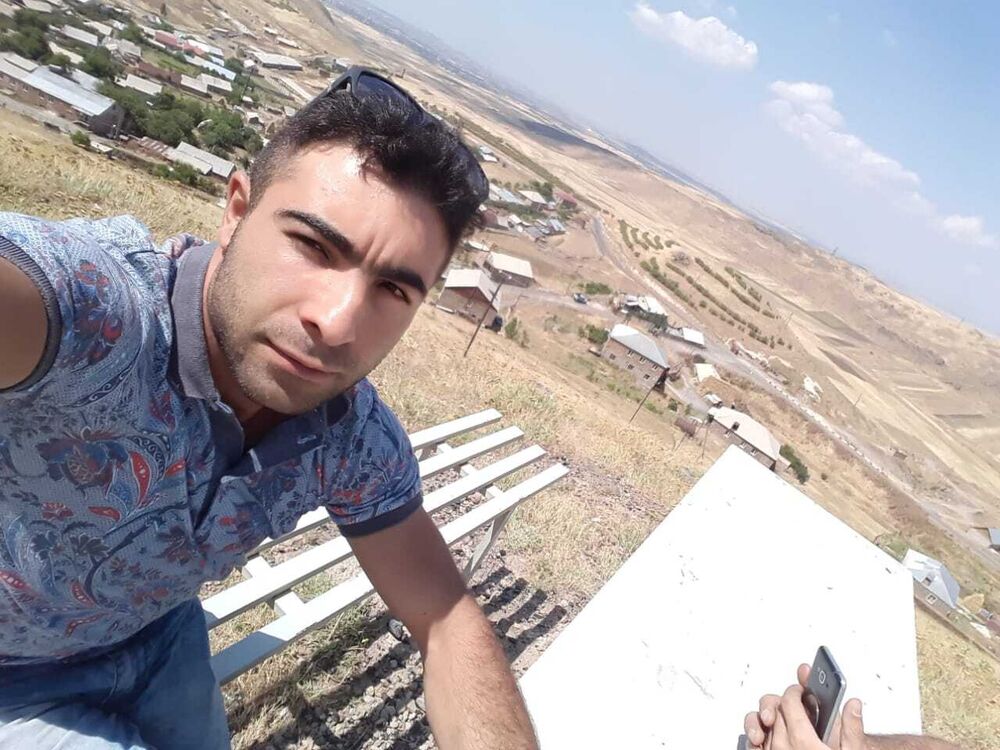  ,   Tik, 33 ,   ,   