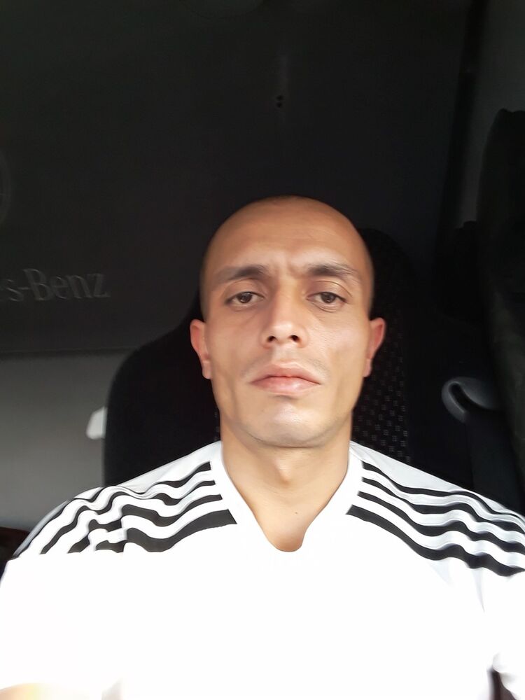  ,   Raul, 39 ,   ,   , c 