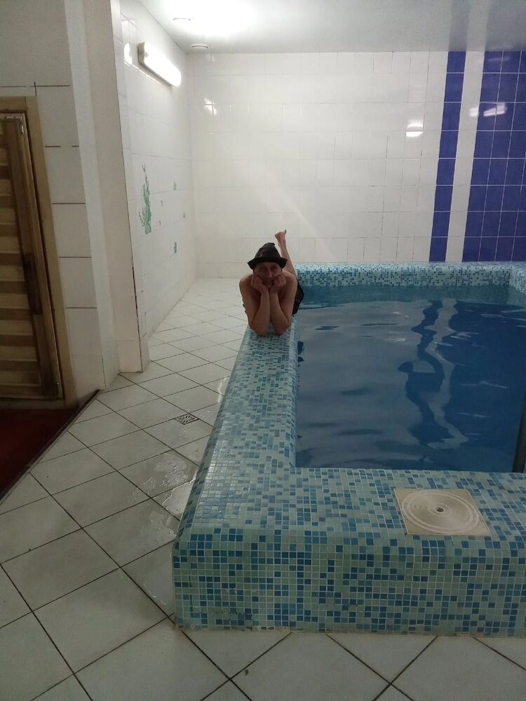  44255910  , 51 ,    