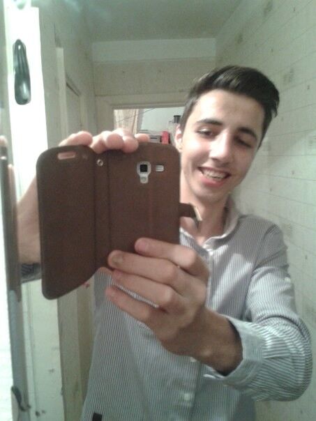  4741210  Abbas, 33 ,    