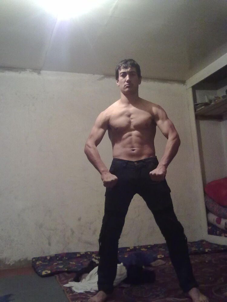  7096320  Murtazo, 33 ,    
