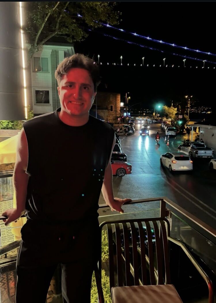  52134950  Cenk, 27 ,    Boyalik