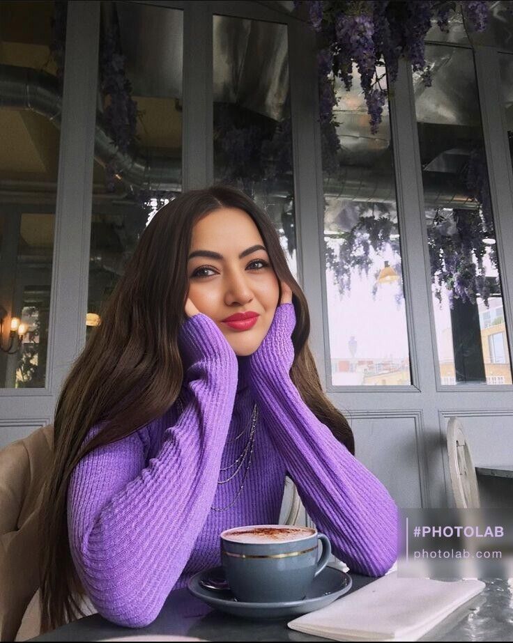  ,   Elena, 37 ,   ,   