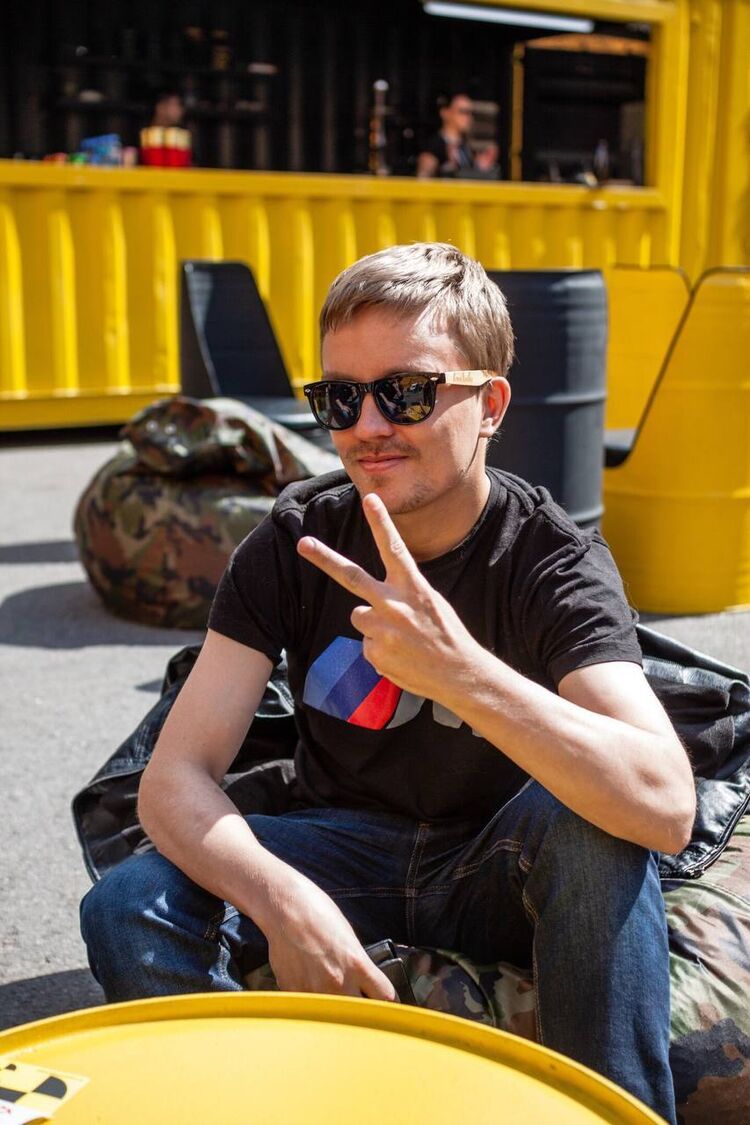  -,   , 33 ,   ,   