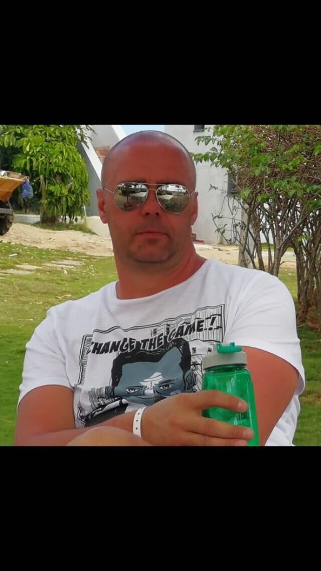  33531150  Alexx, 42 ,    