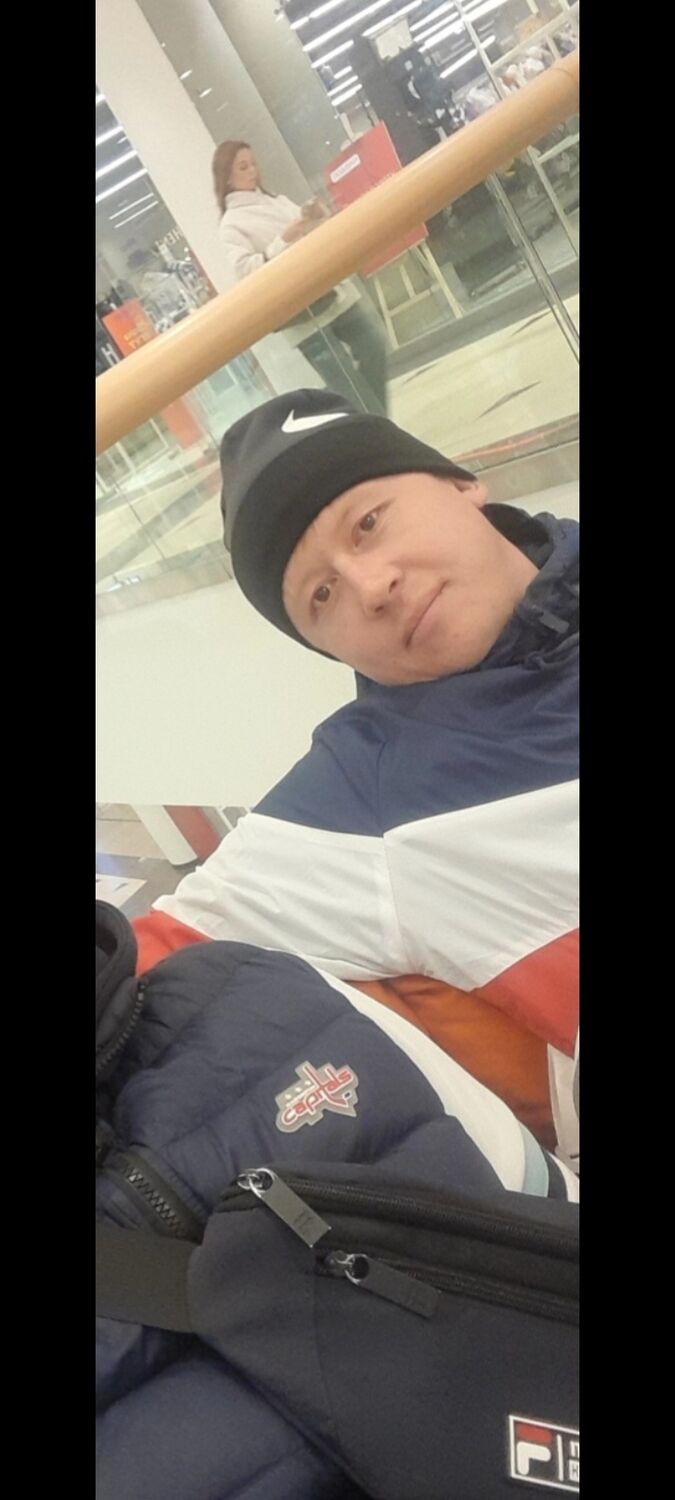  ,   Farik, 33 ,   c 