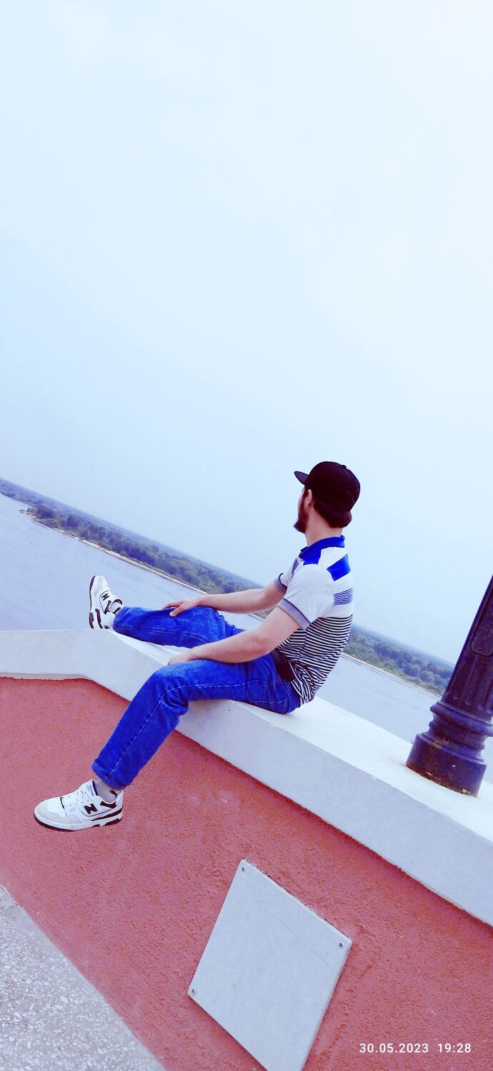   ,   Sultan, 27 ,     , c 