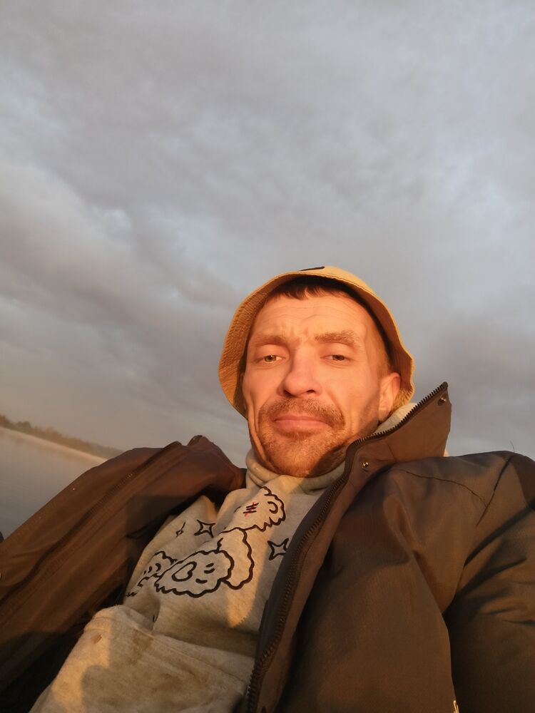  53144770  Fedor, 38 ,    