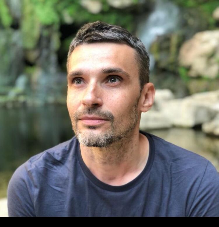  ,   Vlad i Slav, 40 ,   ,   