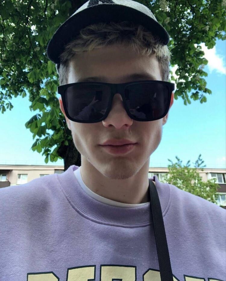  ,   Daniil, 22 ,   ,   