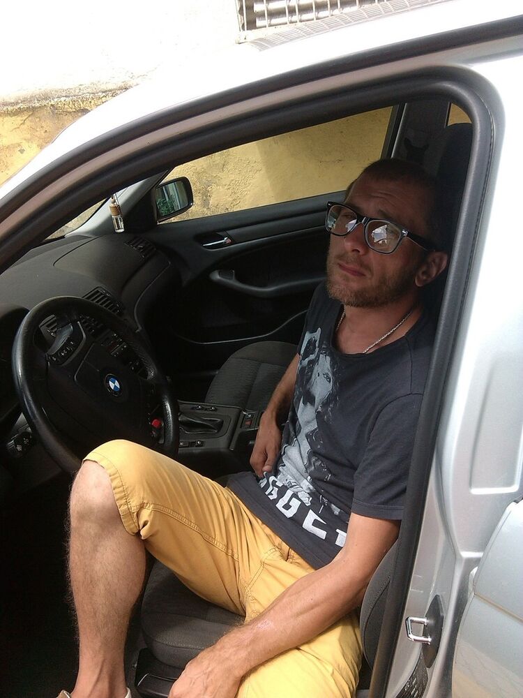 ,   Gio, 45 ,   ,   , c 