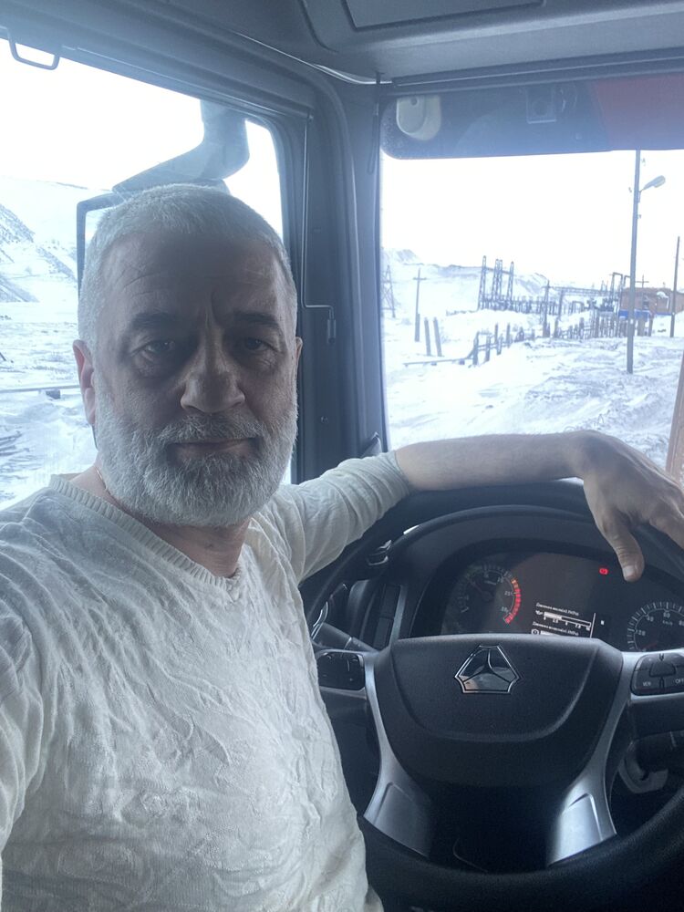  41922030  , 57 ,    