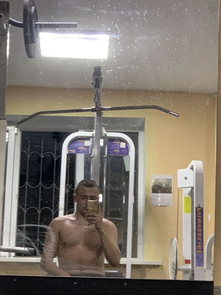  38984630  , 23 ,    