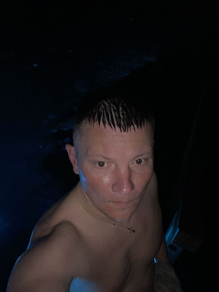  ,   Dzmitry, 40 ,   ,   