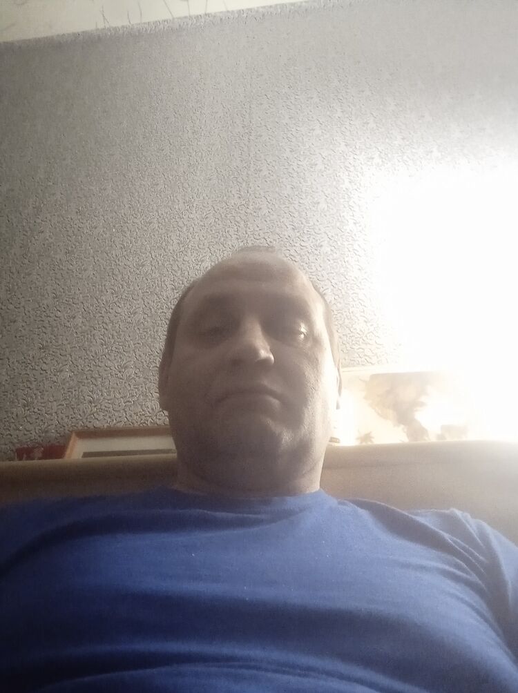  32647820  Alexey, 49 ,    