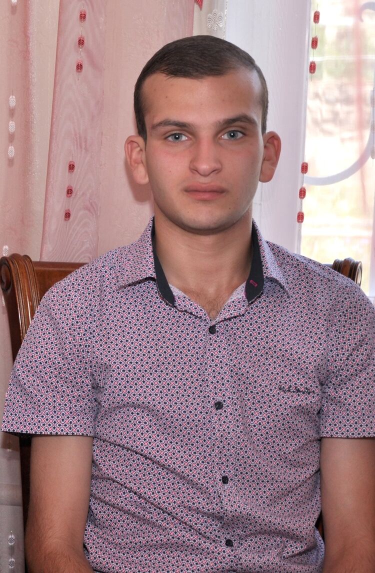  ,   Mihran, 33 ,   