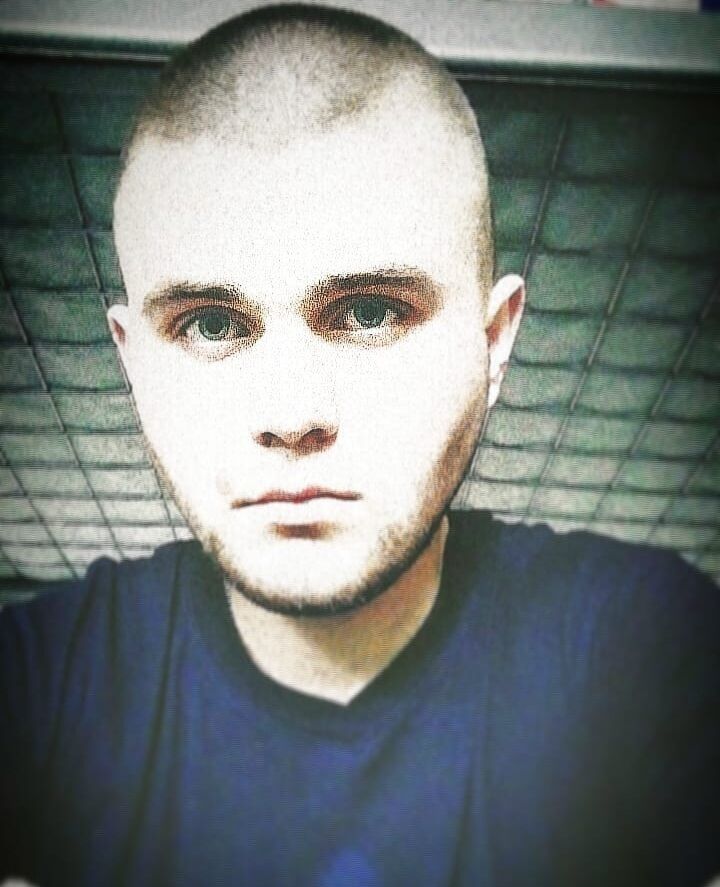  52210410  Vladlen, 28 ,    