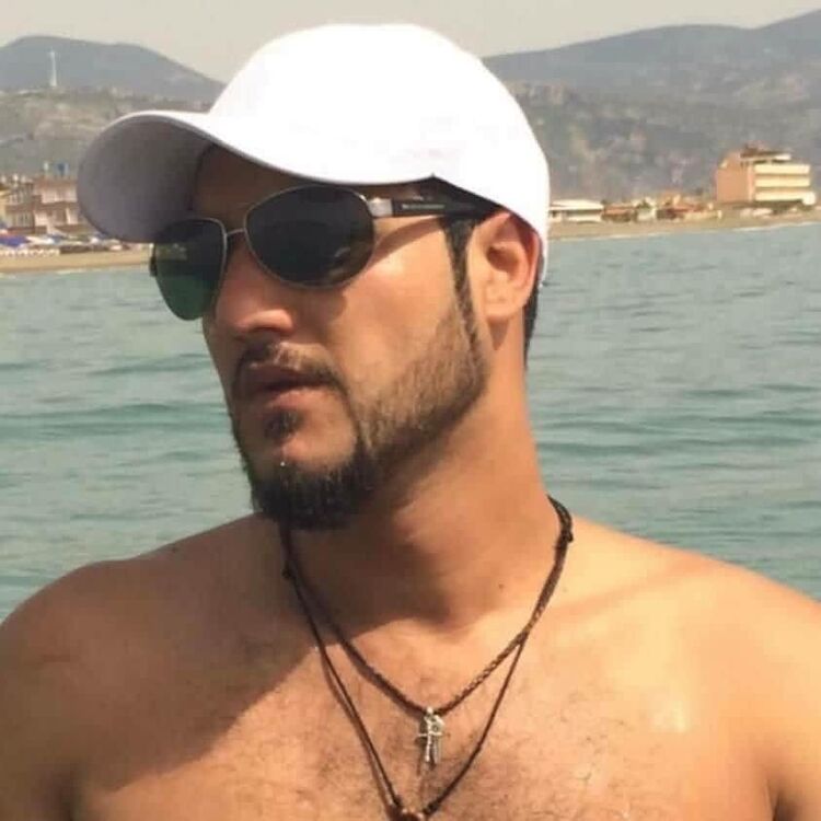  -,   Alex, 35 ,   ,   