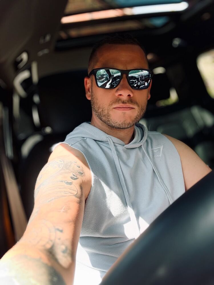  Albury,   , 32 ,   ,   