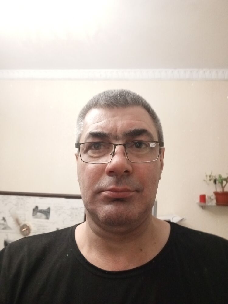  48975590  , 52 ,    -