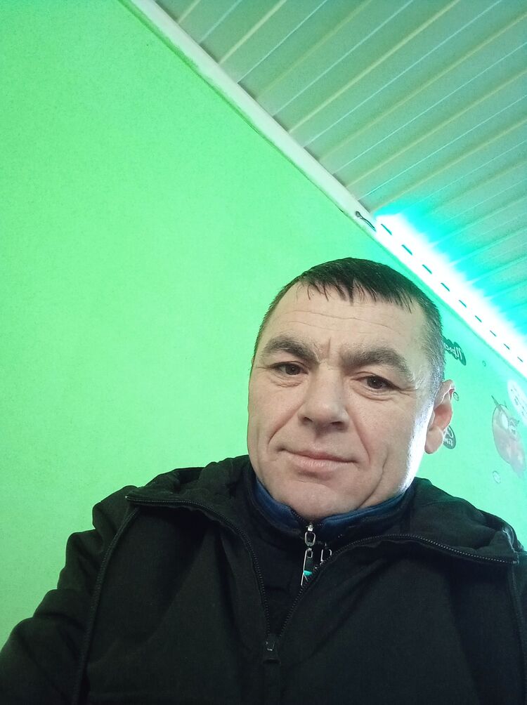  --,   , 42 ,     , c 