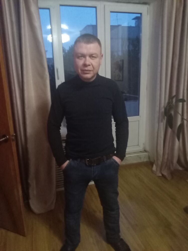  27146200  Vova, 46 ,    