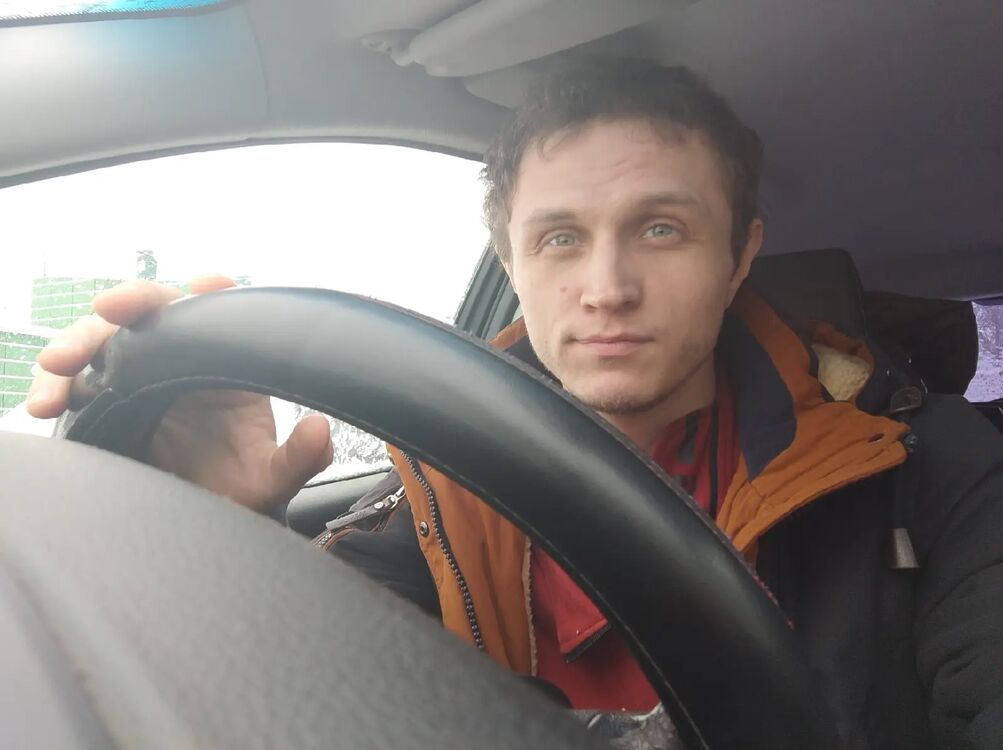  ,   Alexander, 32 ,   ,   , c , 