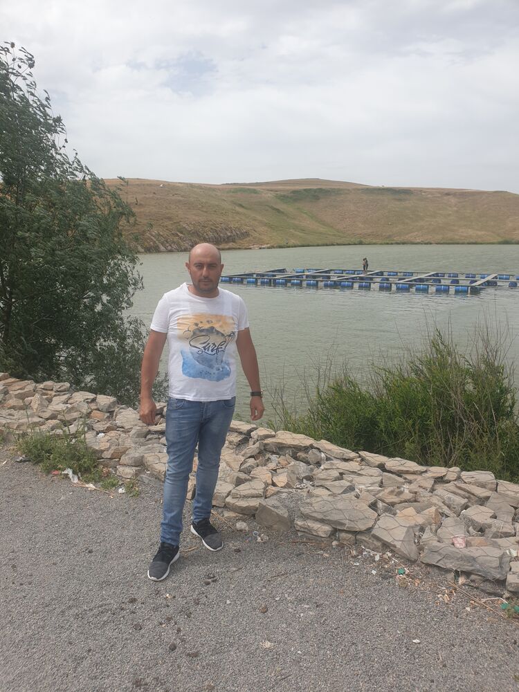  29317320  Cem, 39 ,    -