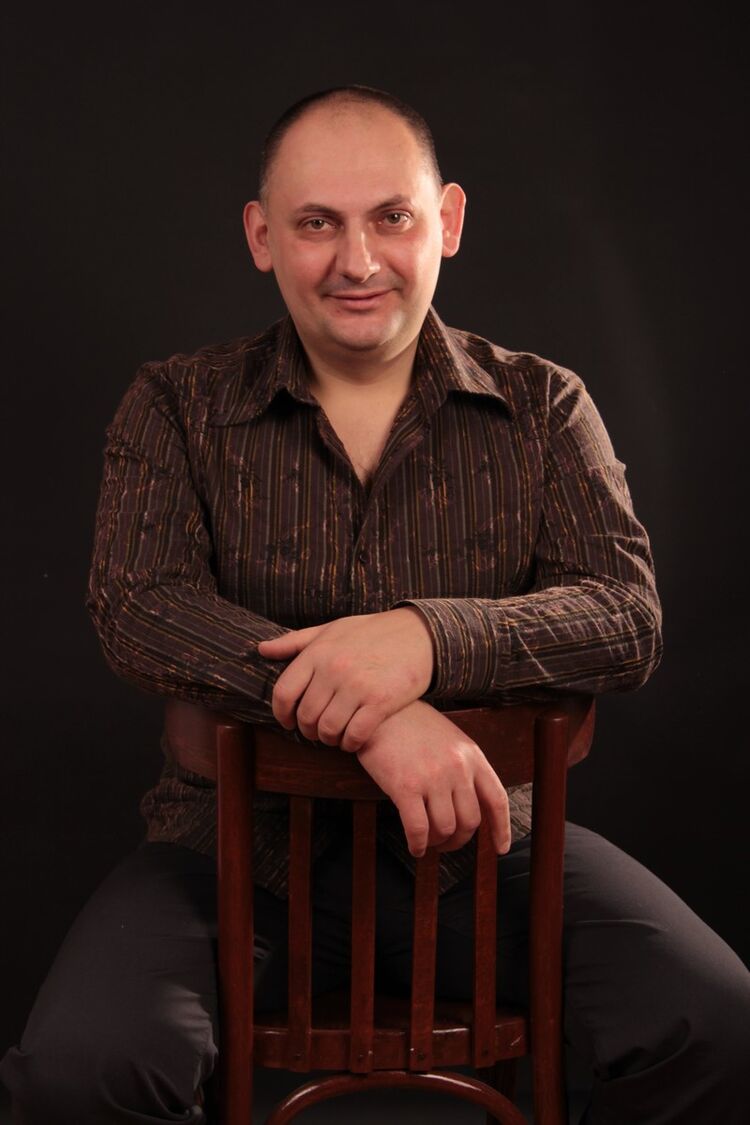  --,   , 52 ,     , c , 