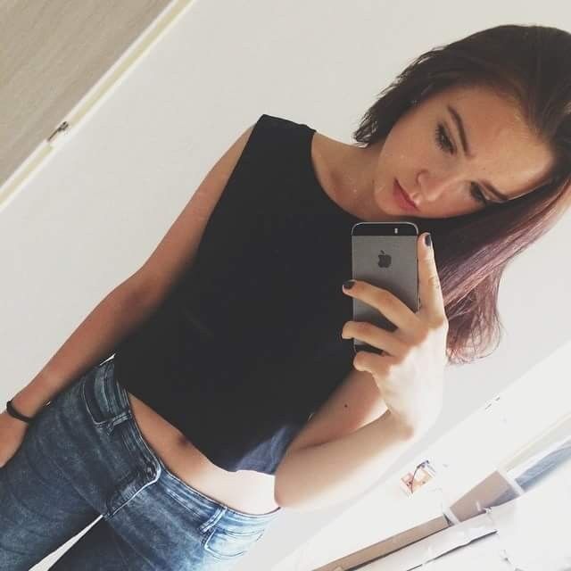  7862320  Mia Martina, 28 ,    