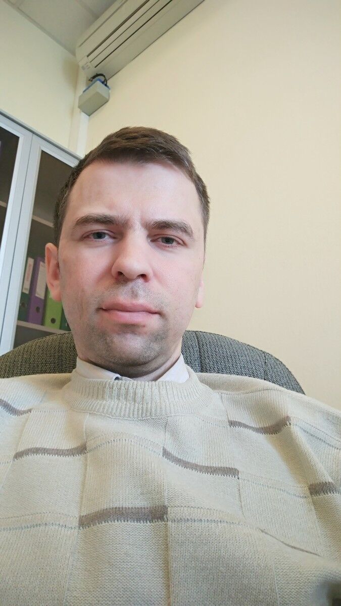  ,   Sergio, 40 ,   ,   , c 