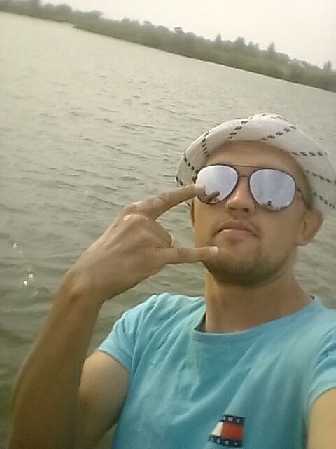  18235590  , 34 ,    