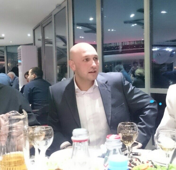  ,   David, 39 ,   ,   , c 